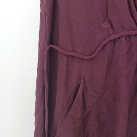 Wedding graduation party work formal aritzia babaton burgundy red medium dress - Picture 3 of 3